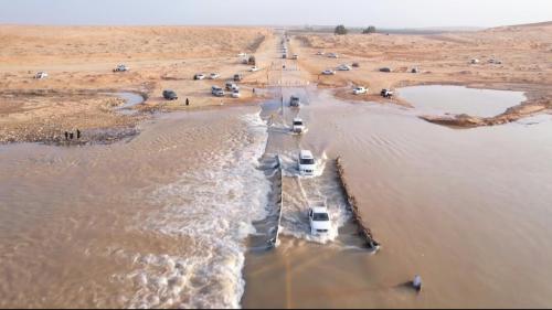 Gambar Menakjubkan, Tanah Gersang Arab Saudi Mendadak Jadi  Waduk 