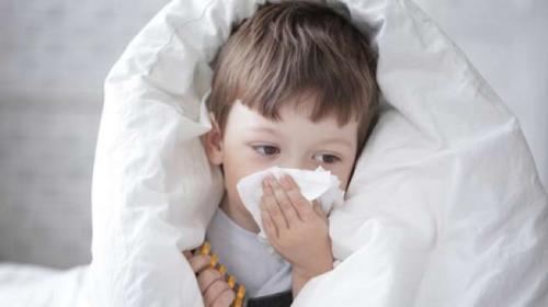 Gambar Musim Hujan, Waspada Anak Kena Flu! 